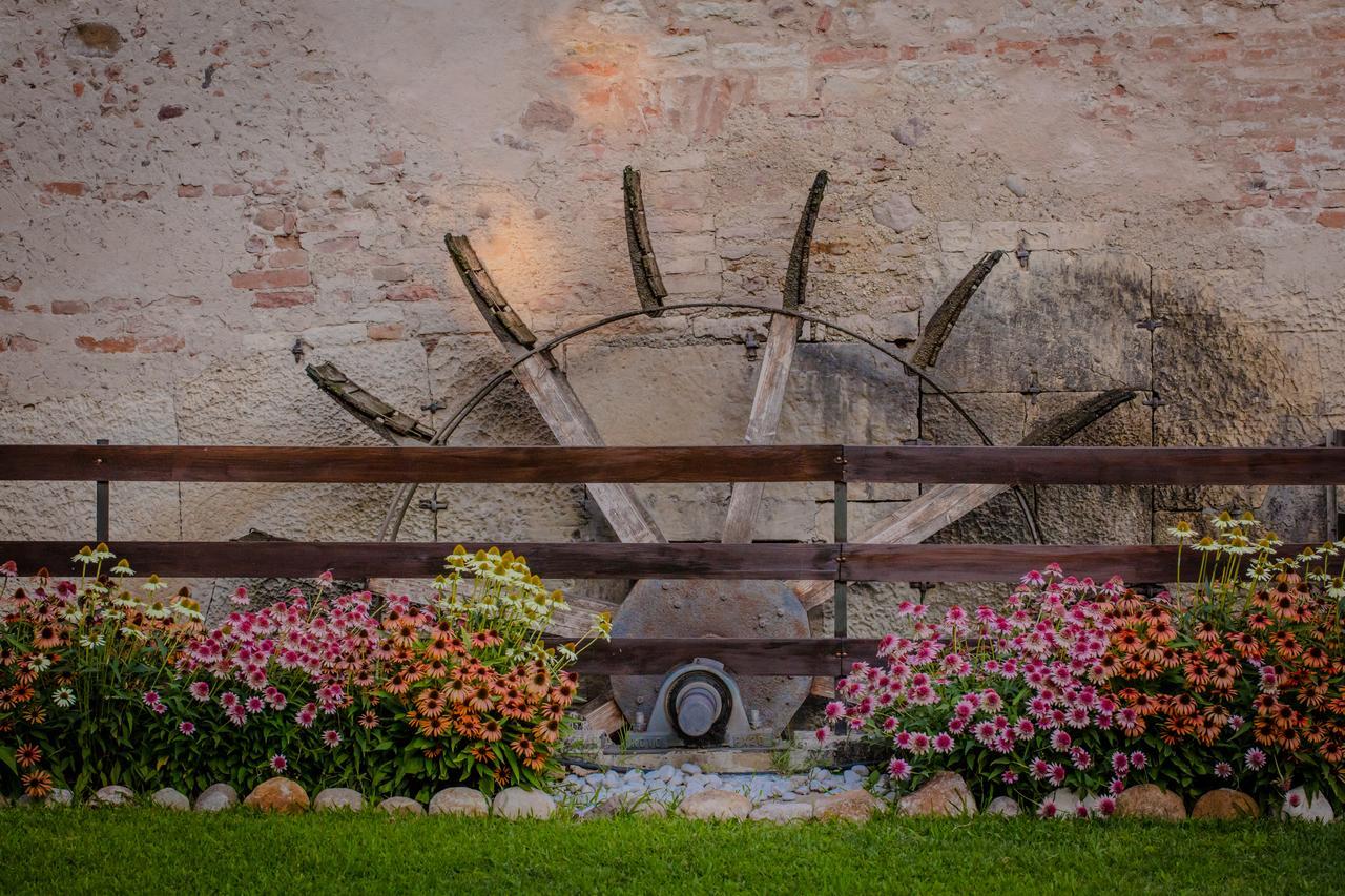 Agriturismo Villa Dei Mulini Volta Mantovana Dış mekan fotoğraf